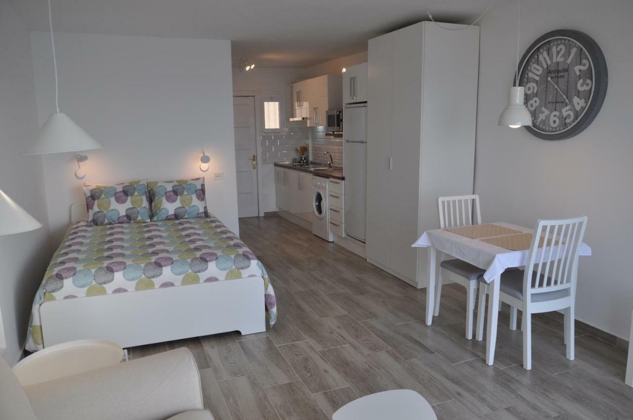 Bright Studio By The Sea Icod De Los Vinos Esterno foto